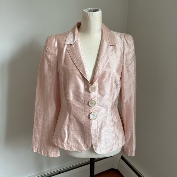 Armani Collezioni Jackets & Blazers - ARMANI Collezioni Light Pink Silk Blazer Large 12 Huge Buttons Classic Style